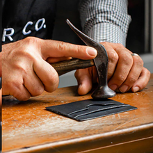 Load image into Gallery viewer, SLIM CARD HOLDER - NAVY