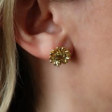 Load image into Gallery viewer, gold sempre viva small flower earrings studs